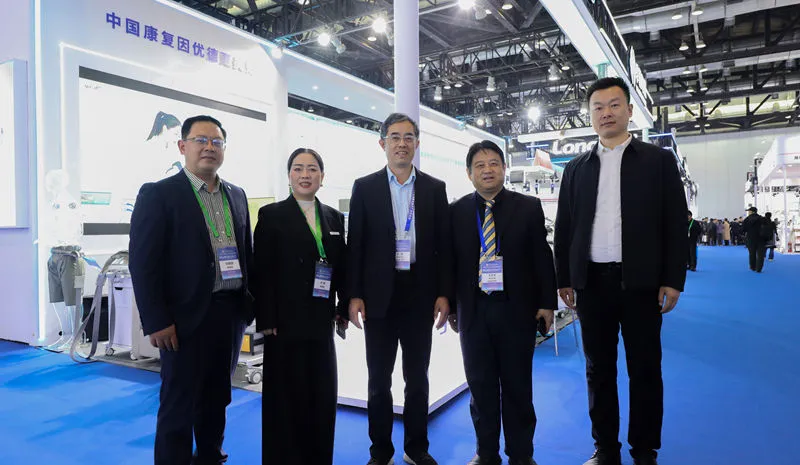 王强王玉龙_副本.jpg 王强王玉龙_副本.jpg